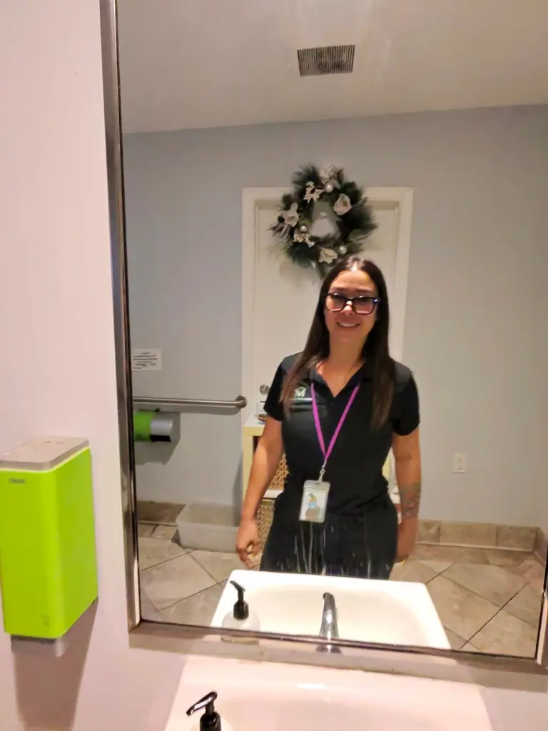 Local mold remediation technician serving Downey